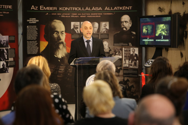 Scientologys Standpunkt für Menschenrechte: Ein Blick auf den Budapester Psychiatrie-Protest