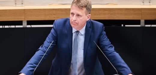 Berliner Senat entlässt Staatssekretär in Fördermittel-Affäre