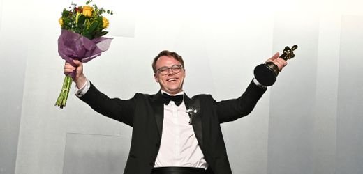 Oscars 2026: Verlorene Filmstatue von Pawel Talankin wieder aufgetaucht Oscars 2026: Verlorene Filmstatue von Pawel Talankin wieder aufgetaucht