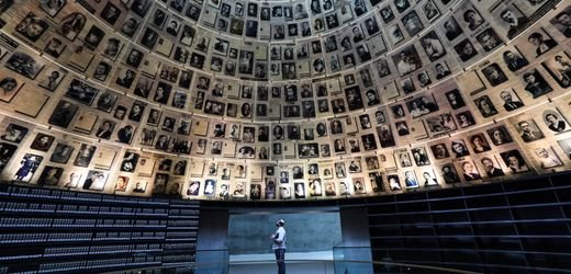 Yad Vashem in Deutschland: Streit um Einflussnahme und deutsche Erinnerungslücken – ein Debattenbeitrag von Deborah Hartmann