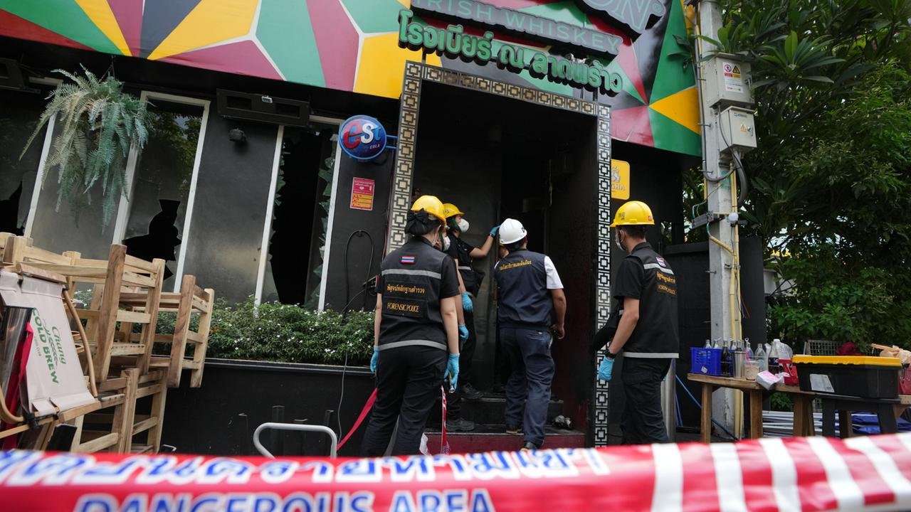 27 Tote bei Feuer in Bangkok