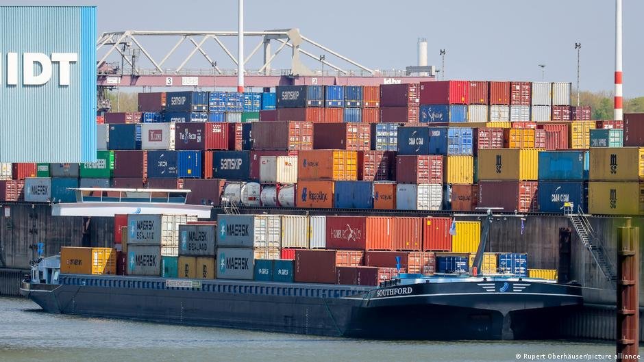 Bundesregierung erwartet deutlichen Konjunkturdämpfer