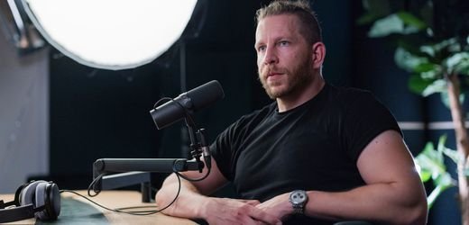 Der Podcaster »Ben Ungeskriptet« soll ein Gespräch mit Björn Höcke nachträglich bearbeiten. Ist das Zensur?