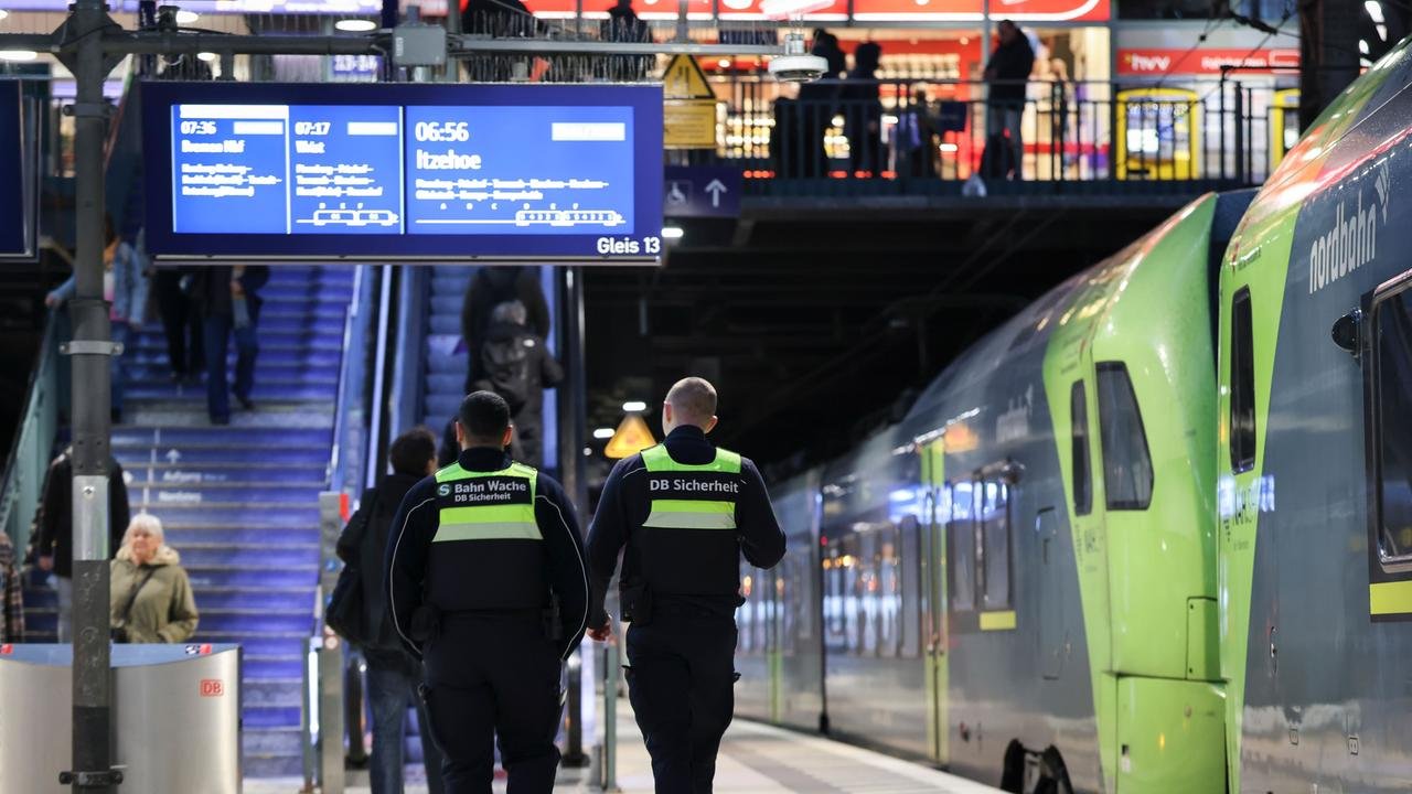 Deutsche Bahn plant bundesweites Alkoholverbot an Bahnhöfen Deutsche Bahn plant bundesweites Alkoholverbot an Bahnhöfen