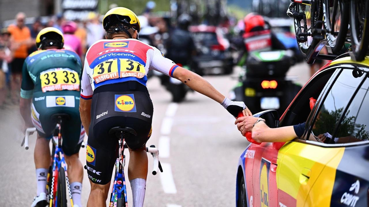 Grünes Trikot und Umbau im laufenden Tour-Betrieb