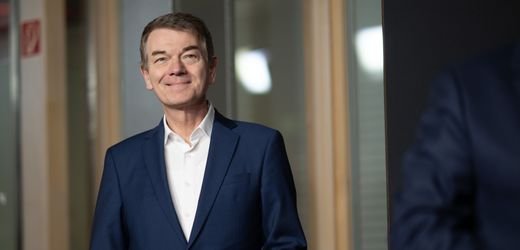 Jörg Schönenborn moderiert erstmals die ARD-»Tagesthemen« Jörg Schönenborn moderiert erstmals die ARD-»Tagesthemen«