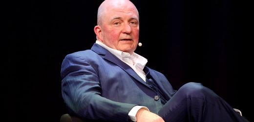Jörg Thadeusz: Neuer Chef der Verlagspreis-Jury verteidigt erst einmal Kulturstaatsminister Weimer Jörg Thadeusz: Neuer Chef der Verlagspreis-Jury verteidigt erst einmal Kulturstaatsminister Weimer