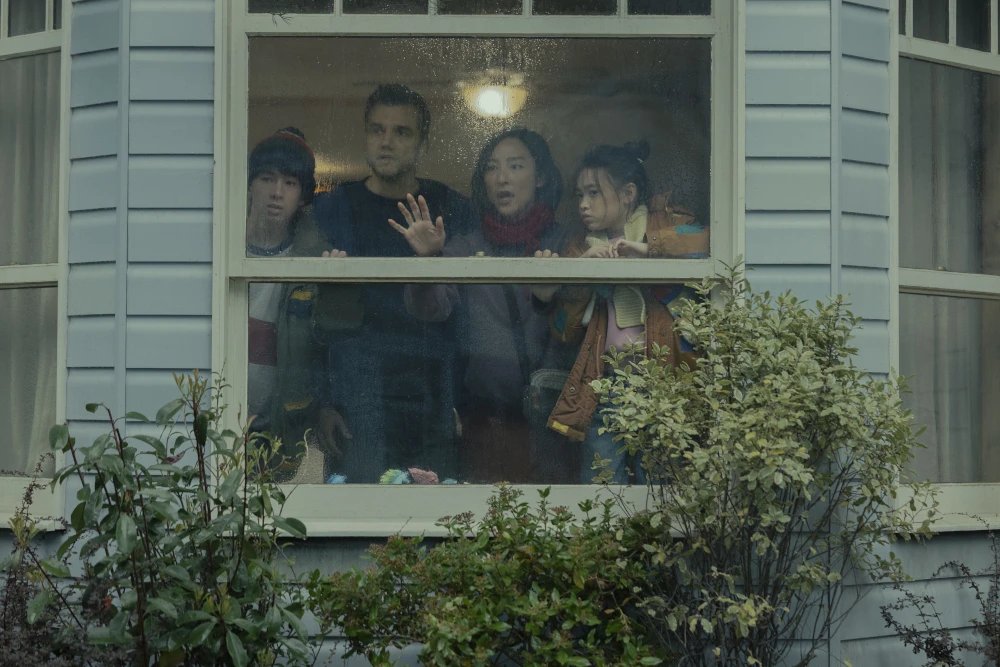 Familie in surrealer Zwangslage: "The Last House"
