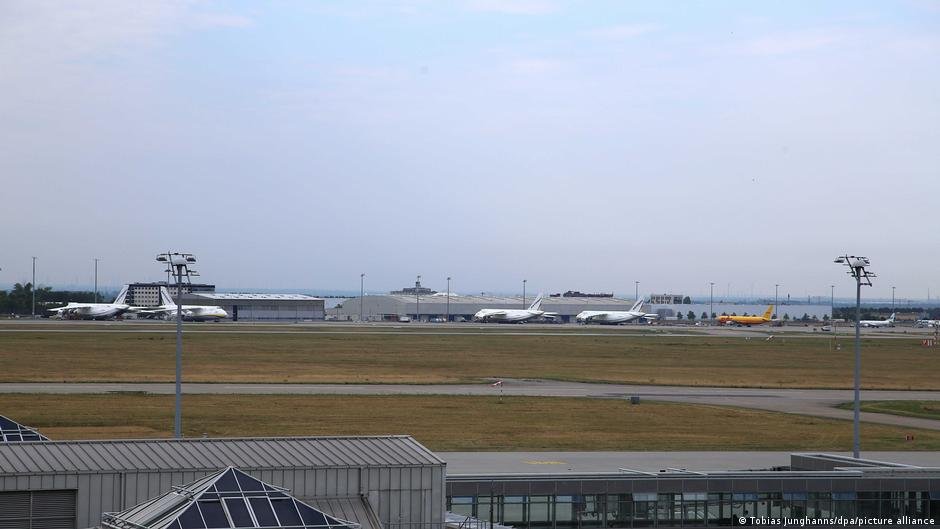 Drohne mit Sprengsatz stört Betrieb am Flughafen Leipzig